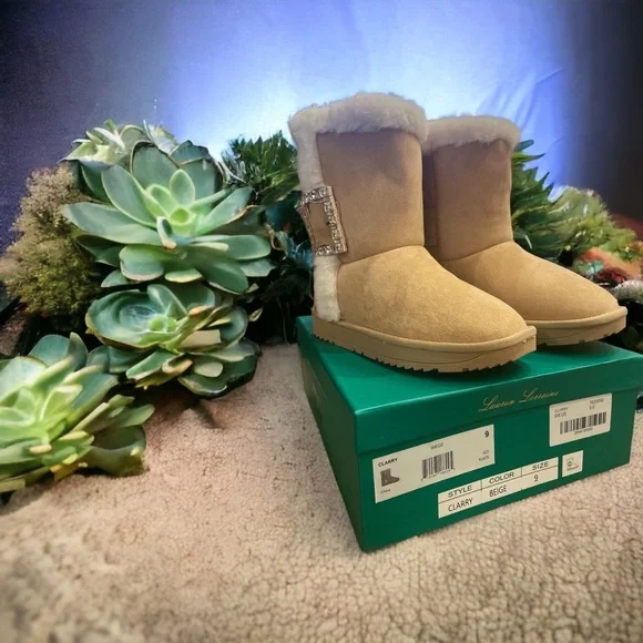 NWT Lauren Lorraine Faux Fur Boots. - Picture 6 of 11